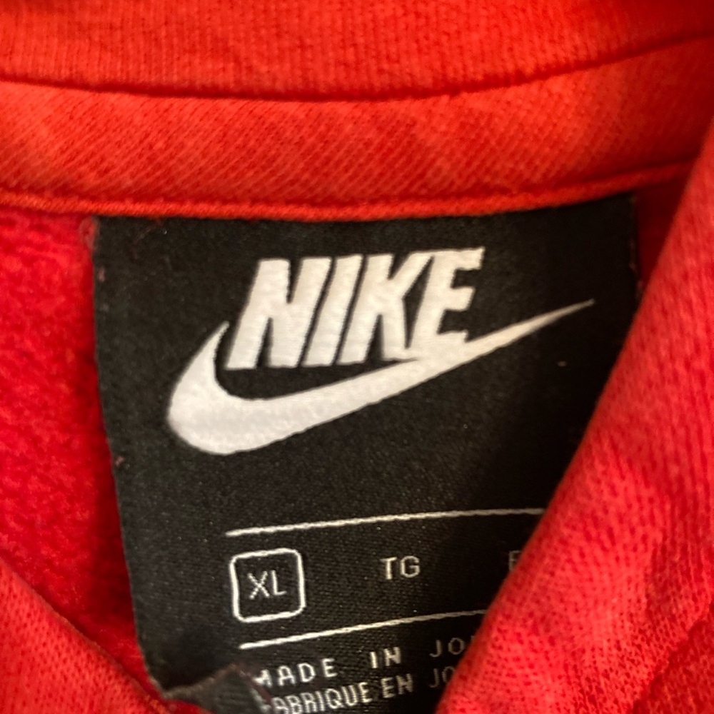 NIKE Hoodie (Youth) - Picture 2 of 8